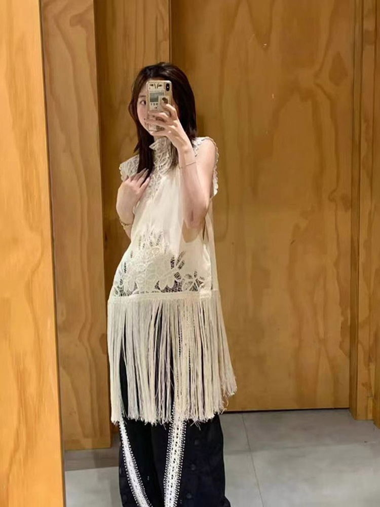 フレンチスタイルノット中空デザインノースリーブスタンドカラー - Tassel Fringe Trim のレビューと価格